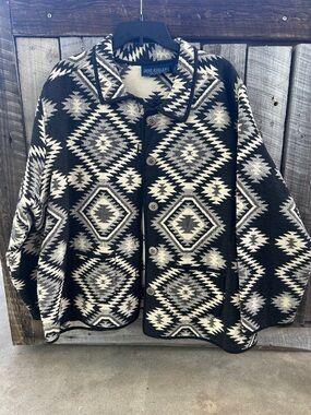 Jane Ashley Black & Cream Geometric Button-Front Jacket